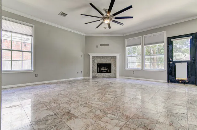 1717 Apache Trail Round Rock, TX 78665
