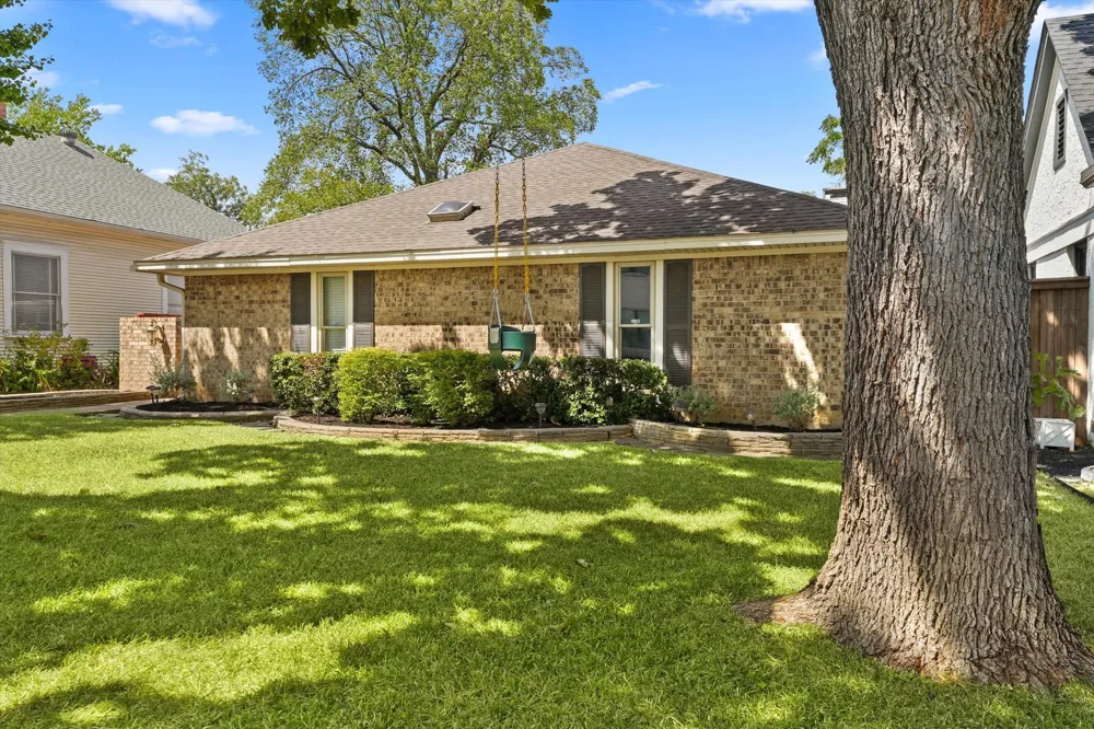 5927 Vickery Boulevard Dallas, TX 75206