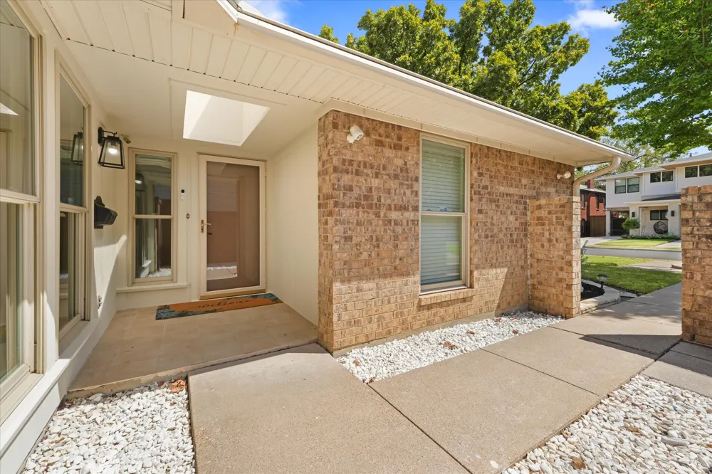 5927 Vickery Boulevard Dallas, TX 75206
