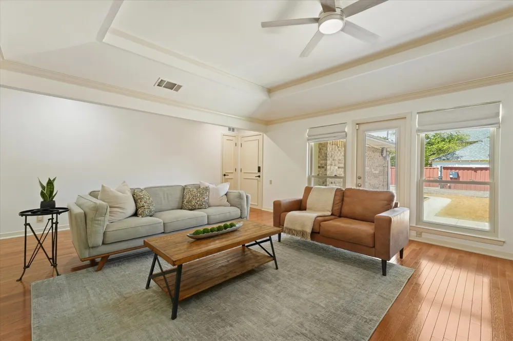 5927 Vickery Boulevard Dallas, TX 75206