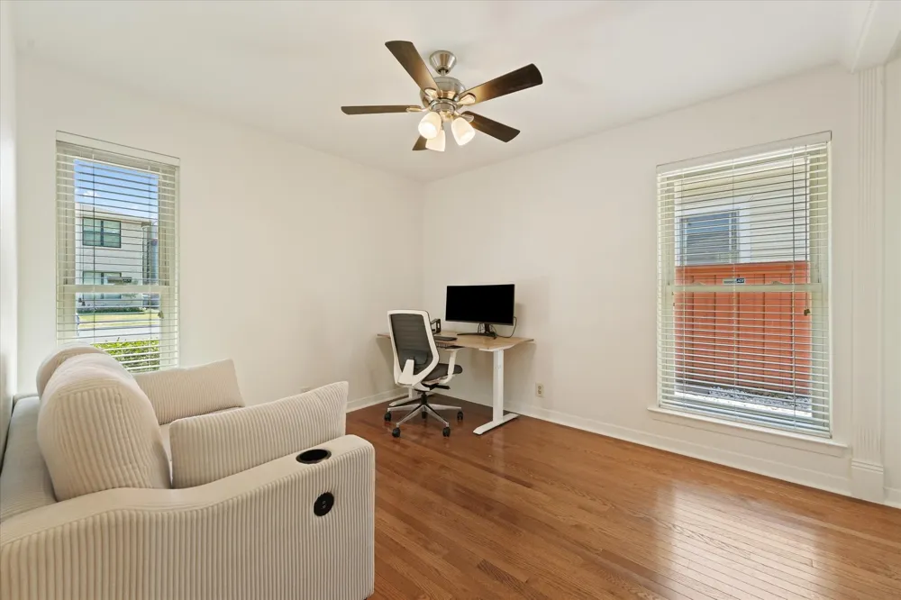 5927 Vickery Boulevard Dallas, TX 75206