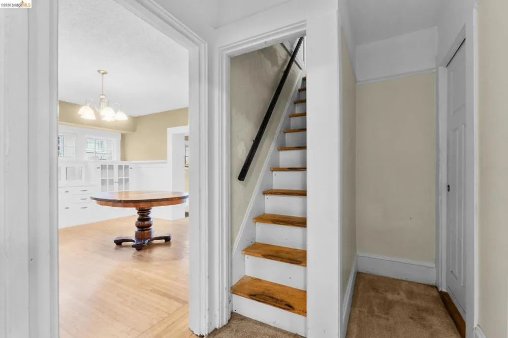 3275 Hyde Oakland, CA 94601