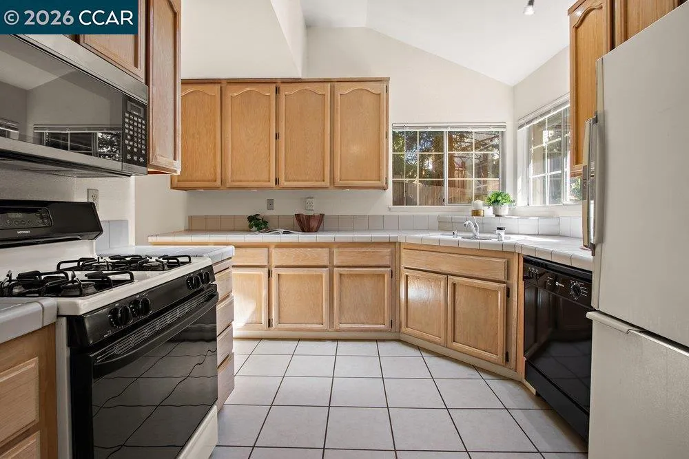 244 Hillcrest Ct Pleasant Hill, CA 94523