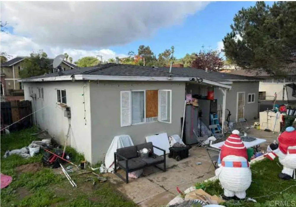 710 Civic Center Drive Vista, CA 92084