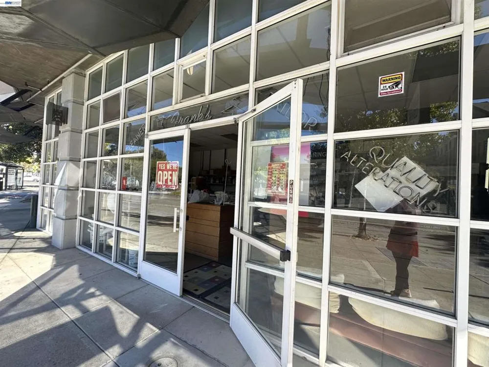 2615 Telegraph Ave Berkeley, CA 94704