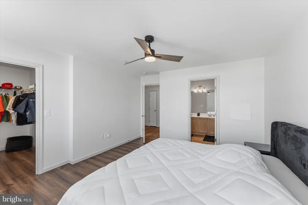 239 BUCKEYE CIRCLE La Plata, MD 20646
