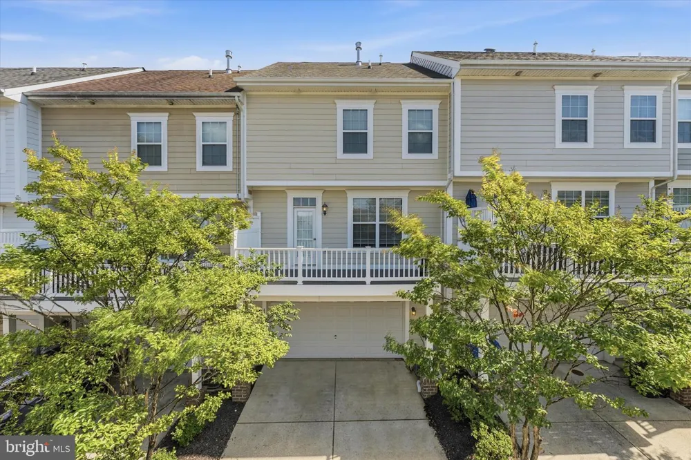 239 BUCKEYE CIRCLE La Plata, MD 20646