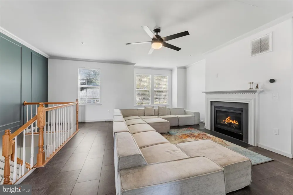 239 BUCKEYE CIRCLE La Plata, MD 20646