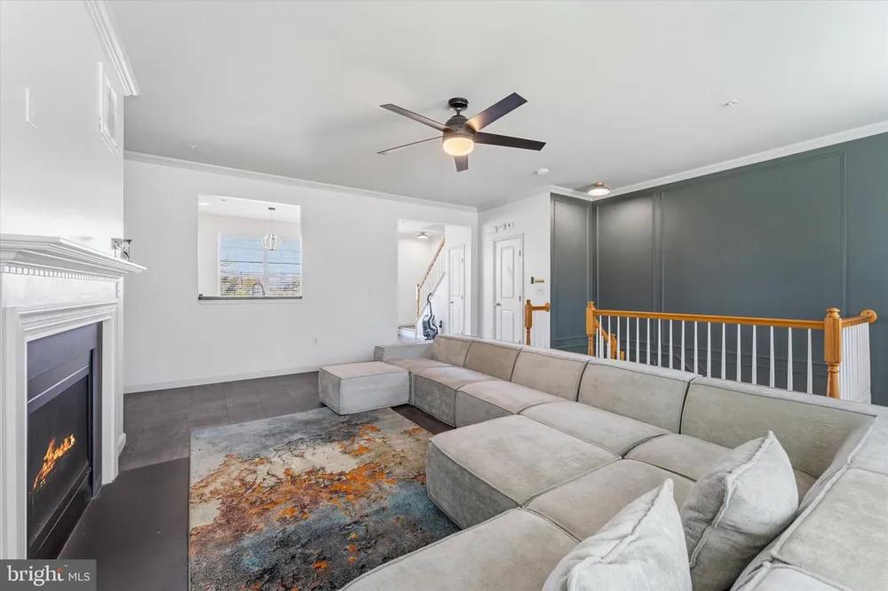 239 BUCKEYE CIRCLE La Plata, MD 20646