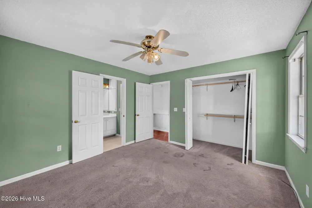 1072 Meadow Lane Barnwell, SC 29812