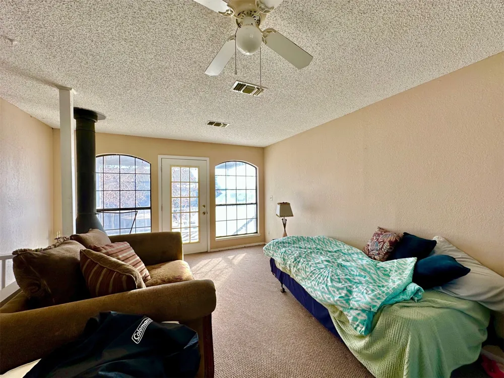 12158 Landing Drive Kingston, OK 73439