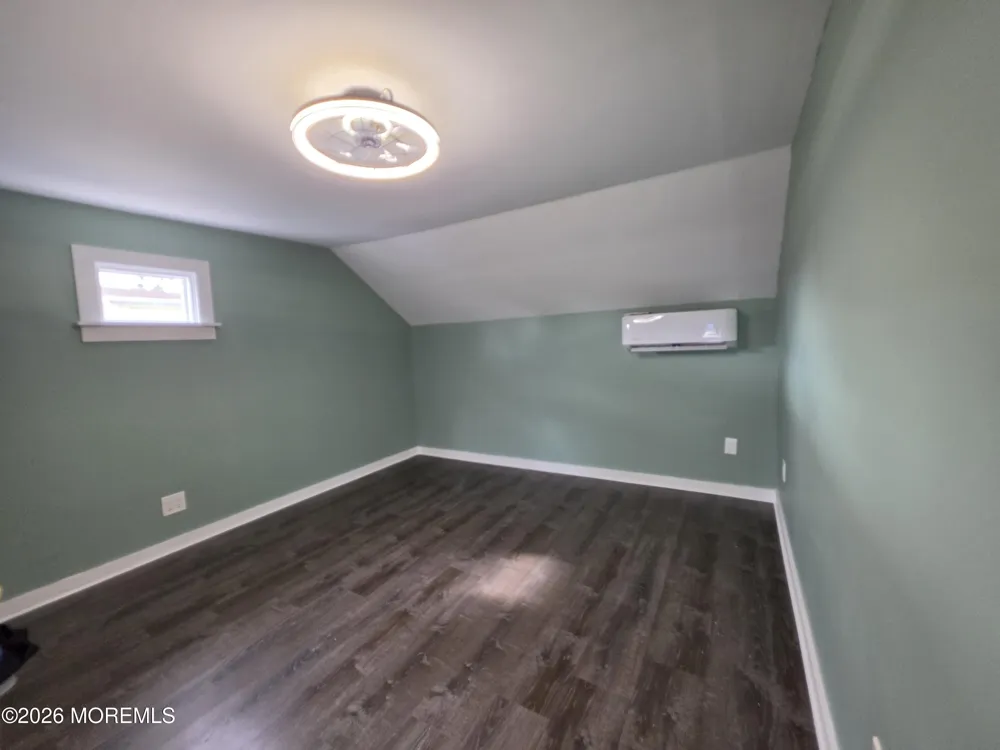 163 2nd Street Keyport, NJ 07735