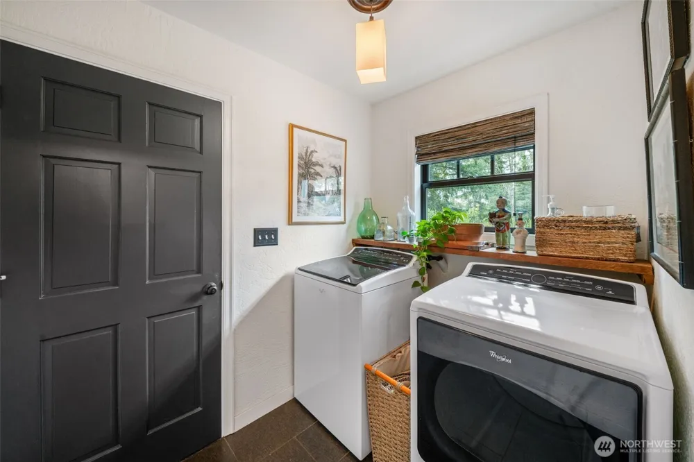 5125 Wild Goose Lane NW Olympia, WA 98502