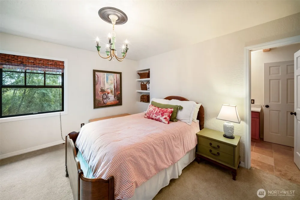5125 Wild Goose Lane NW Olympia, WA 98502