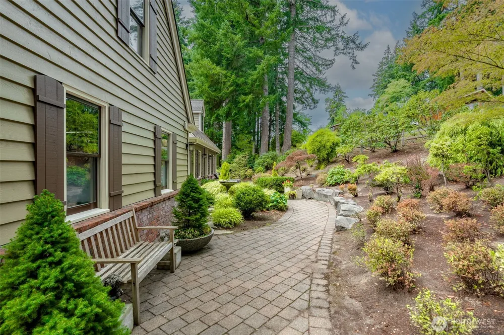 5125 Wild Goose Lane NW Olympia, WA 98502