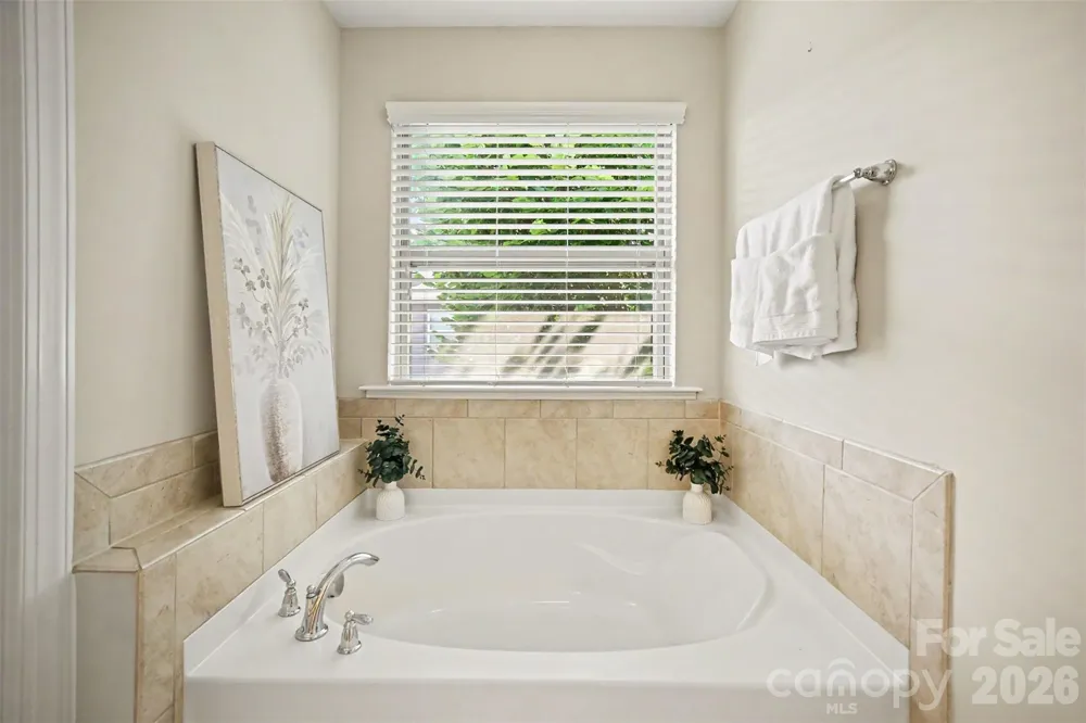824 Ayrshire Avenue Fort Mill, SC 29708