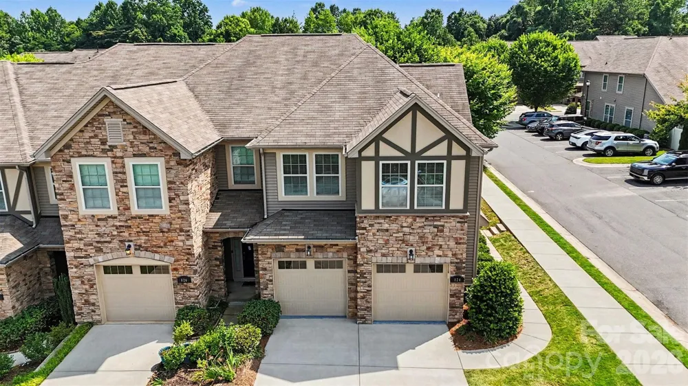 824 Ayrshire Avenue Fort Mill, SC 29708