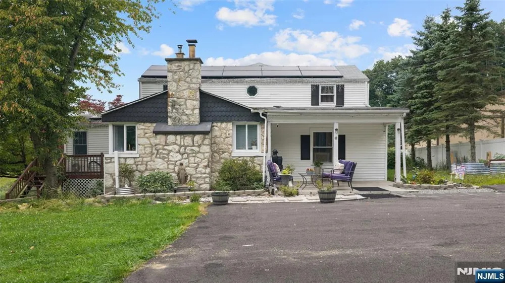 49 Hillcrest Drive Liberty, NJ 07838