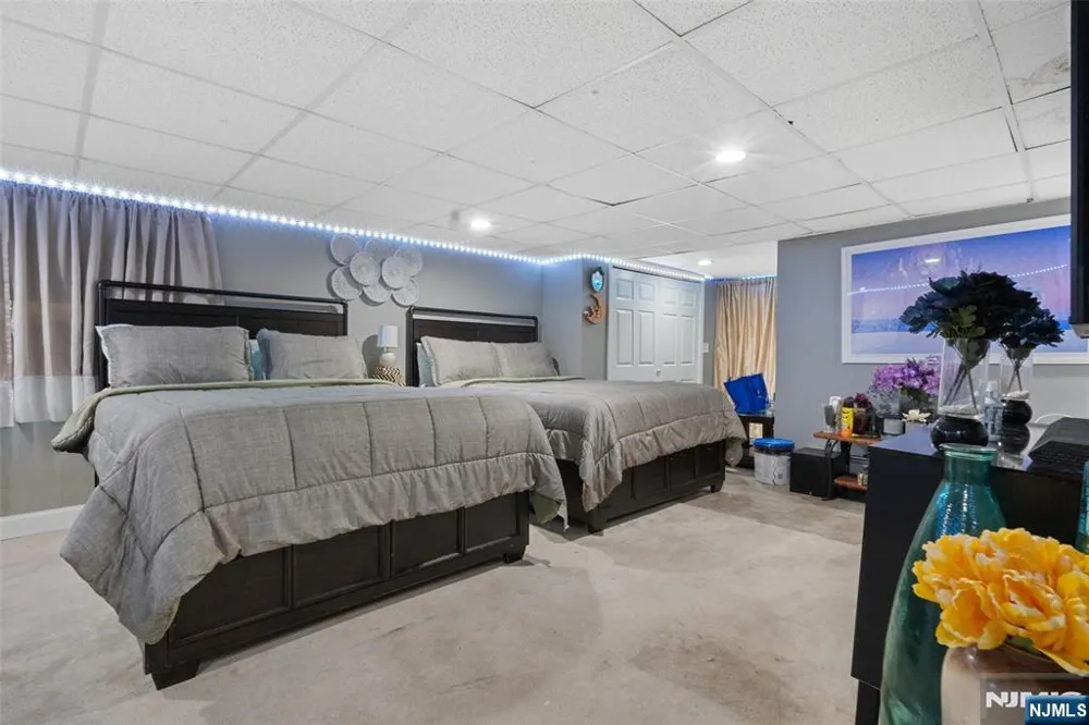 49 Hillcrest Drive Liberty, NJ 07838