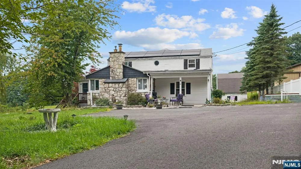 49 Hillcrest Drive Liberty, NJ 07838