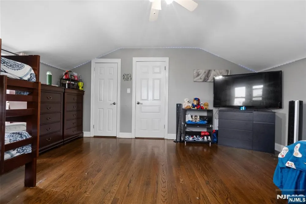 49 Hillcrest Drive Liberty, NJ 07838