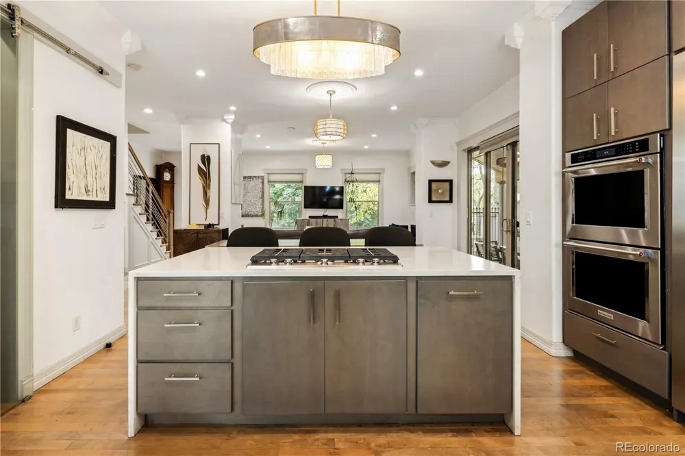 2823 Vallejo Street Denver, CO 80211