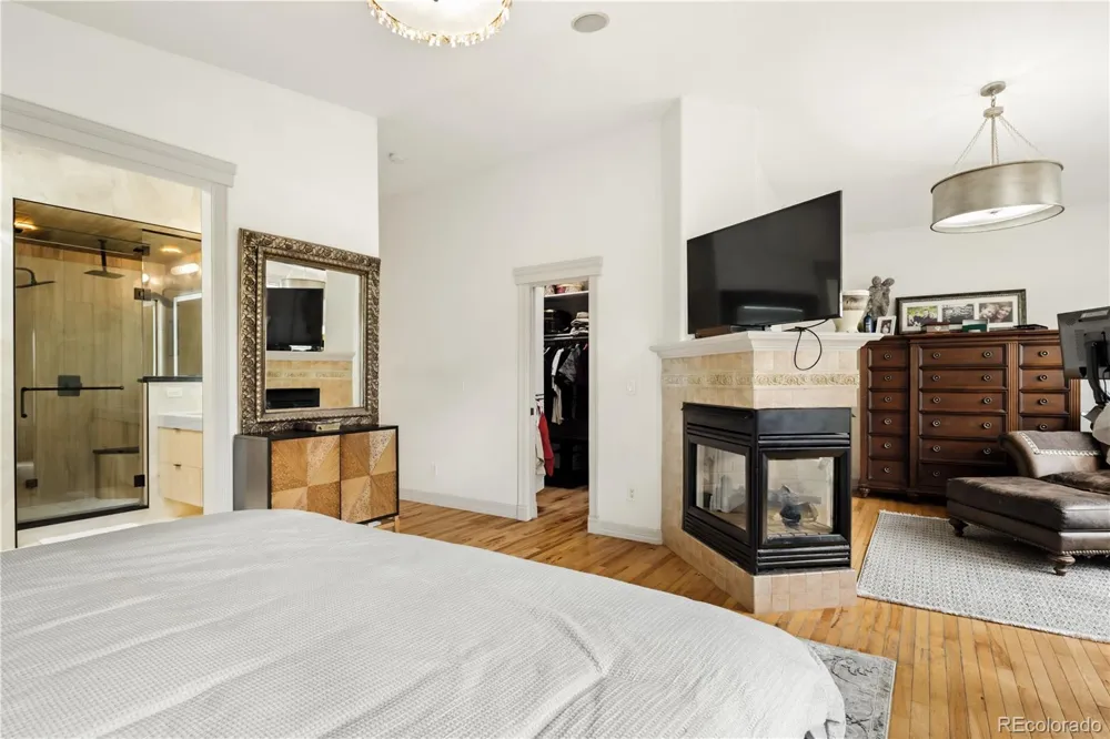 2823 Vallejo Street Denver, CO 80211