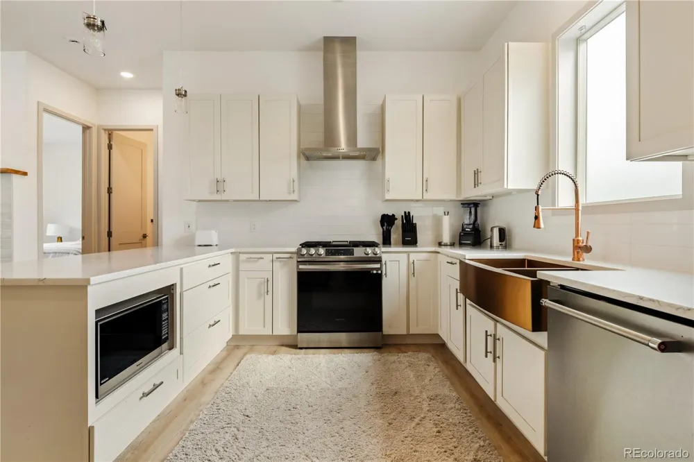 2823 Vallejo Street Denver, CO 80211