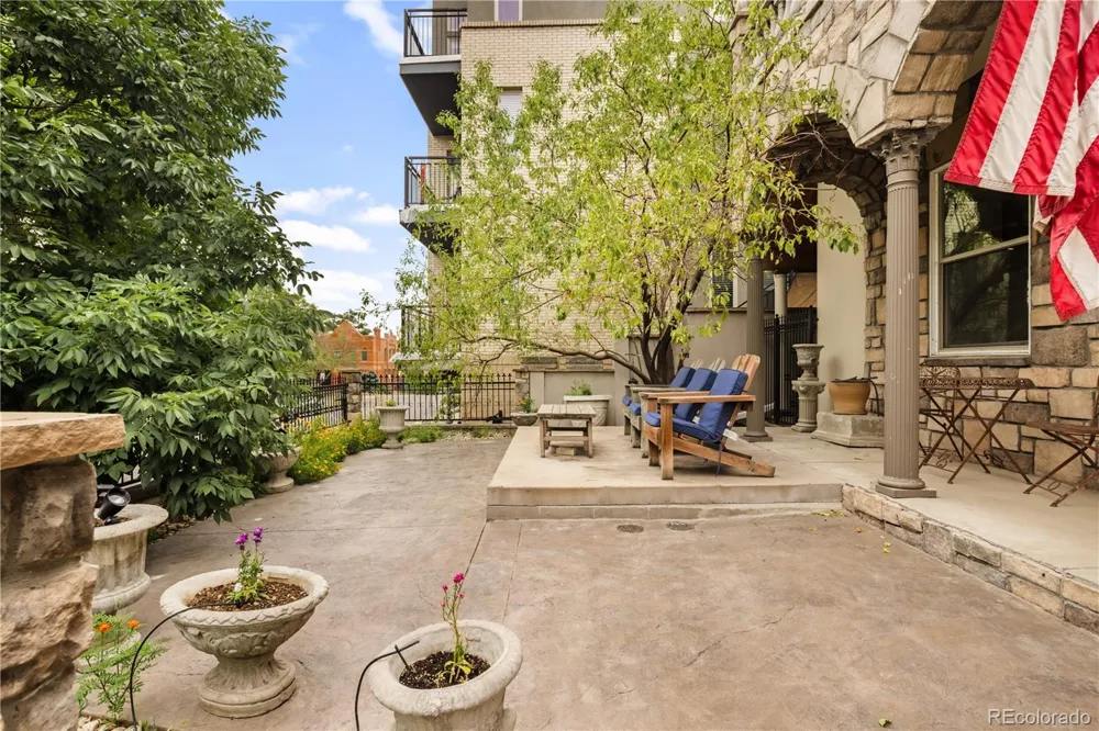 2823 Vallejo Street Denver, CO 80211