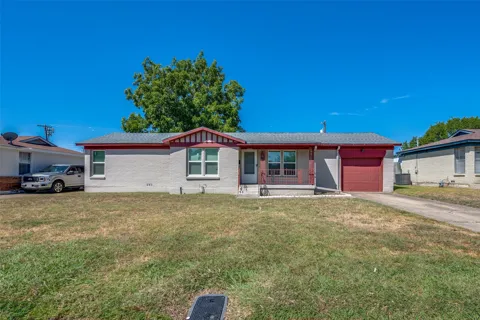 825 Glenda Drive