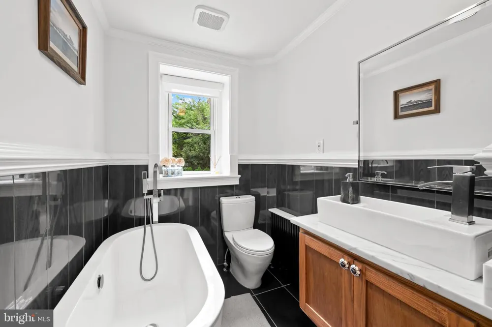 3711 CLIPPER ROAD Baltimore, MD 21211