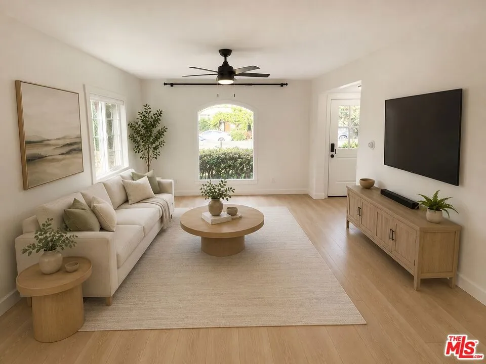 3957 Tivoli Avenue Los Angeles, CA 90066