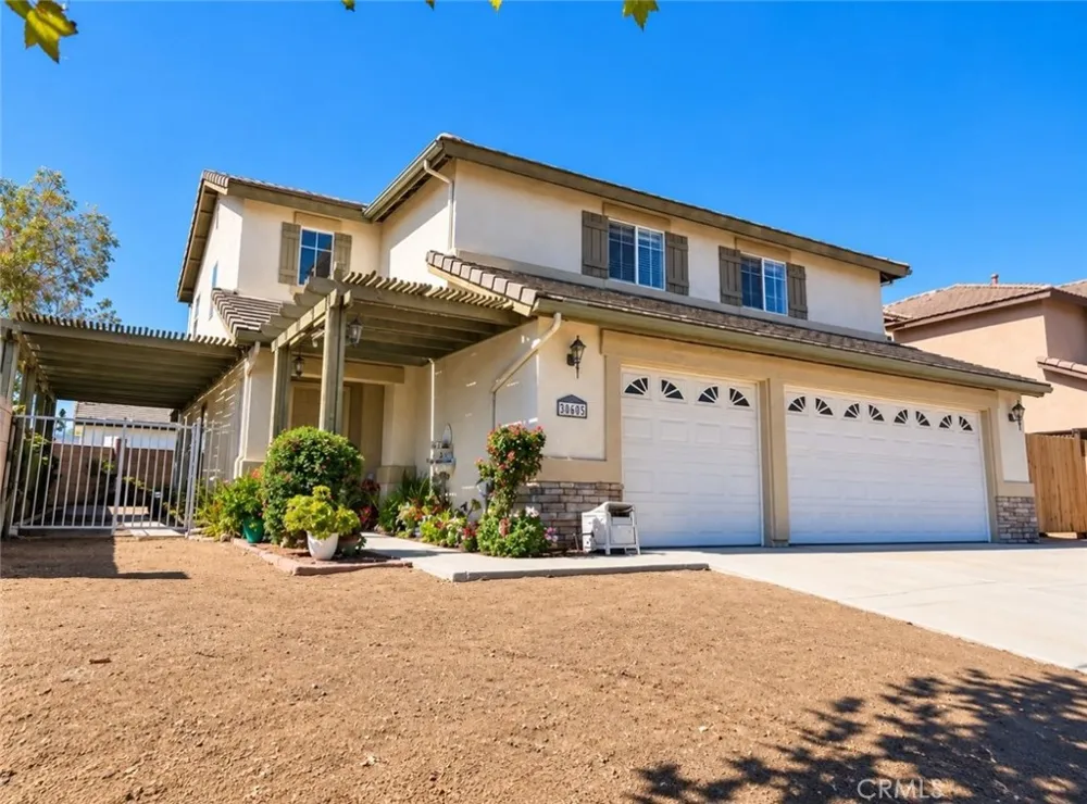 31685 Canyon Ridge Lake Elsinore, CA 92532
