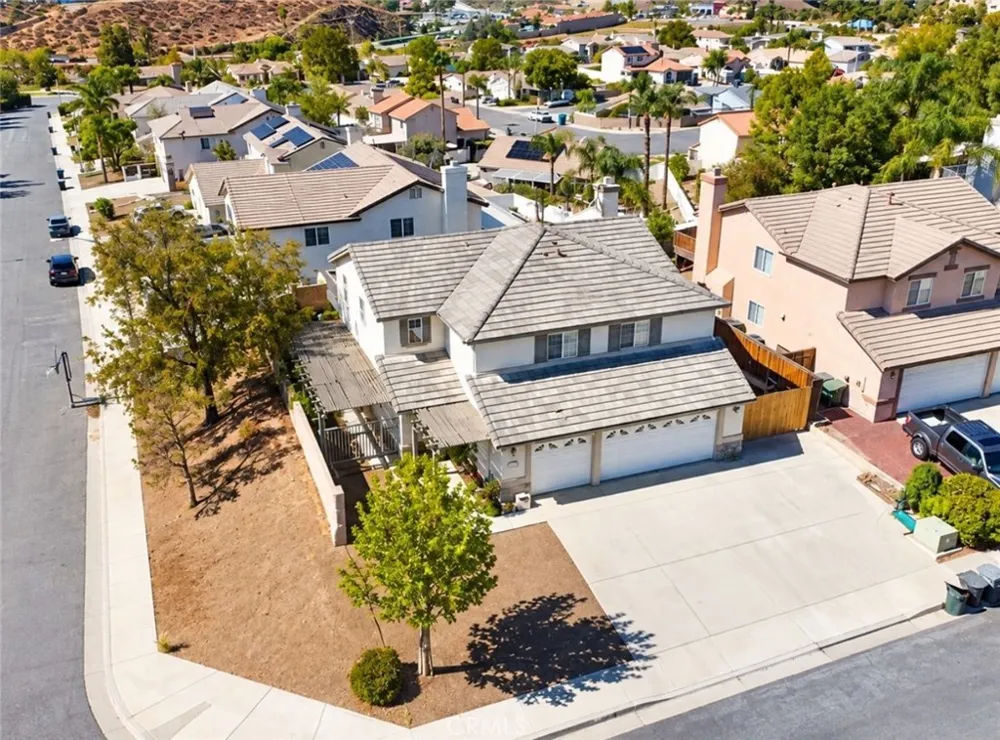 31685 Canyon Ridge Lake Elsinore, CA 92532
