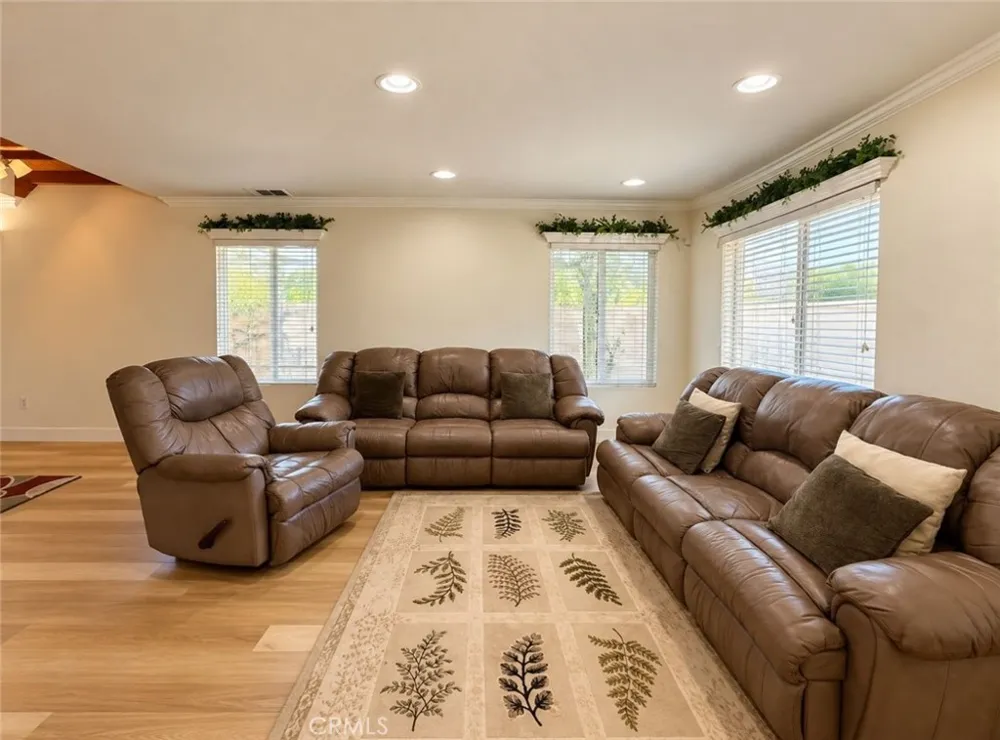 31685 Canyon Ridge Lake Elsinore, CA 92532