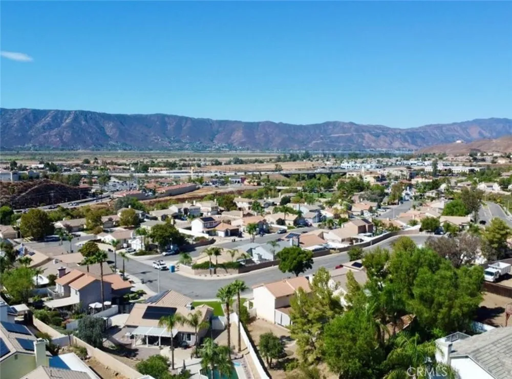 31685 Canyon Ridge Lake Elsinore, CA 92532