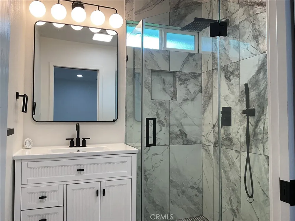 13264 2nd Chino, CA 91710