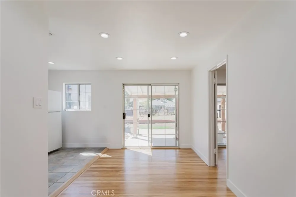 7737 Cleon Avenue Sun Valley, CA 91352