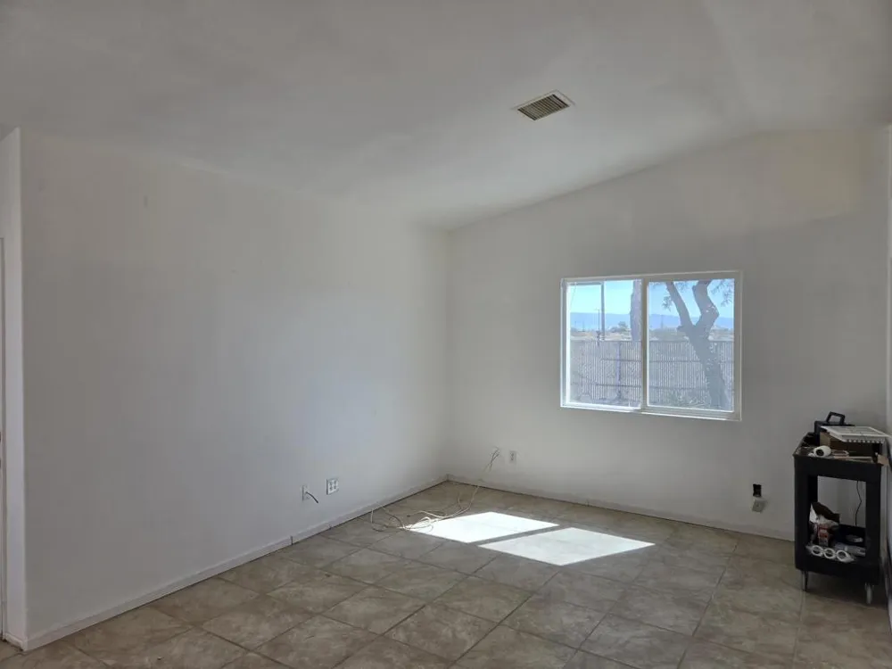 1553 Black Sea Avenue Thermal, CA 92274