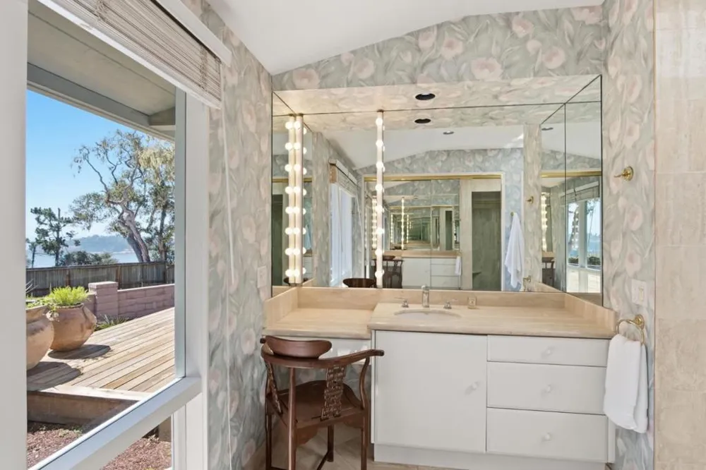 1651 Crespi Lane Pebble Beach, CA 93953