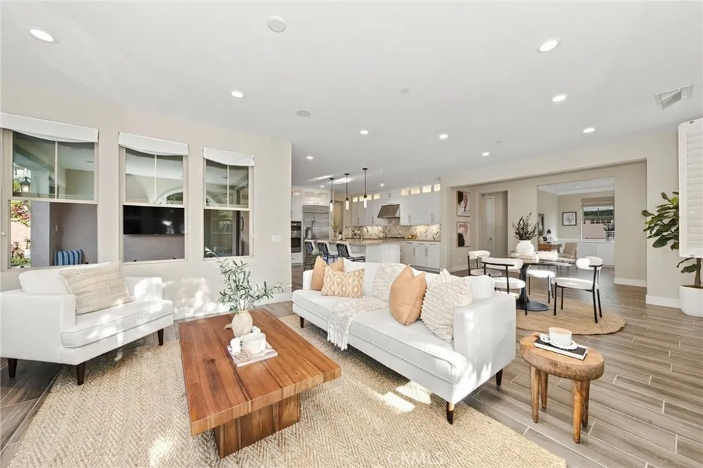 34 Vagar Street Rancho Mission Viejo, CA 92694