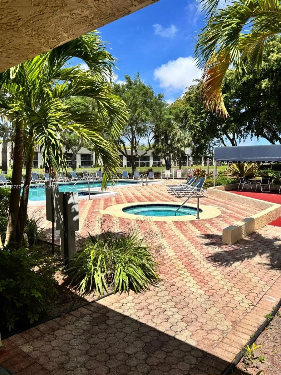 1969 SW 15th St #93 Deerfield Beach, FL 33442