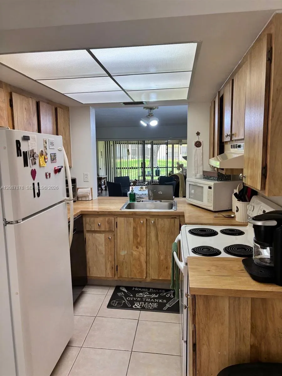 1969 SW 15th St #93 Deerfield Beach, FL 33442