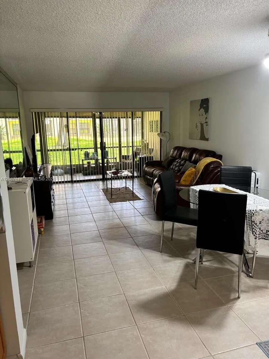1969 SW 15th St #93 Deerfield Beach, FL 33442