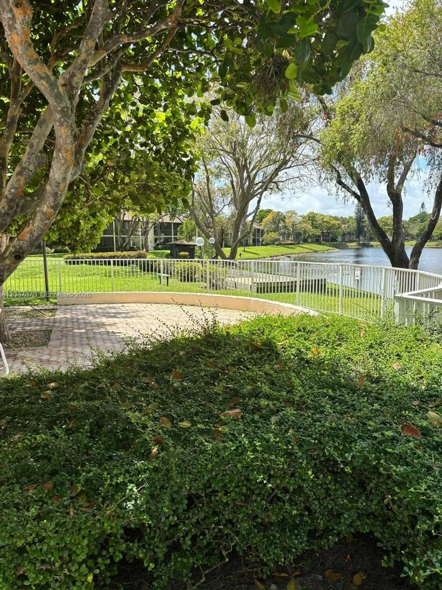 1969 SW 15th St #93 Deerfield Beach, FL 33442