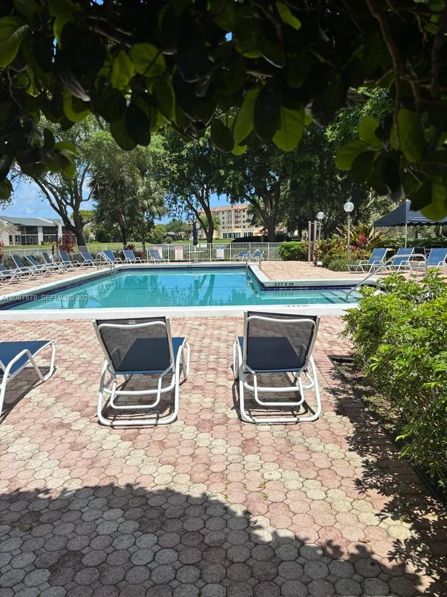 1969 SW 15th St #93 Deerfield Beach, FL 33442