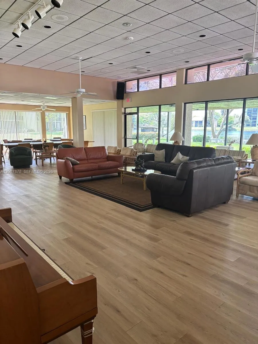 1969 SW 15th St #93 Deerfield Beach, FL 33442
