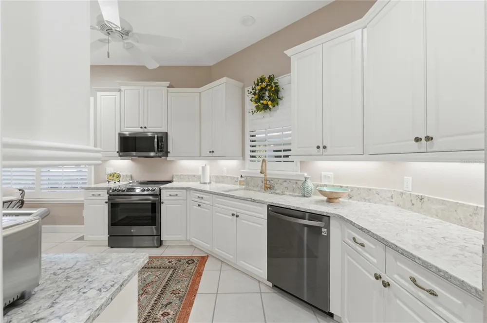 106 JARDIN LANE Winter Haven, FL 33884