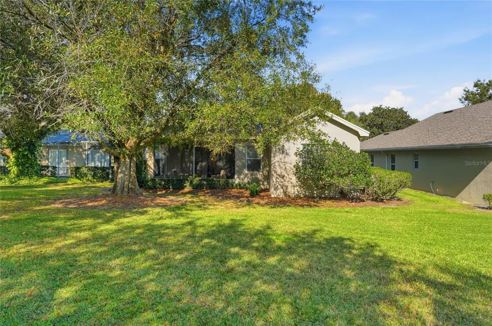 106 JARDIN LANE Winter Haven, FL 33884
