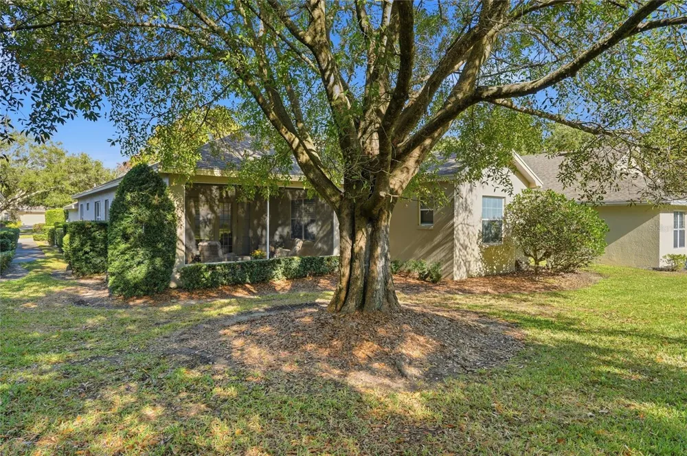106 JARDIN LANE Winter Haven, FL 33884
